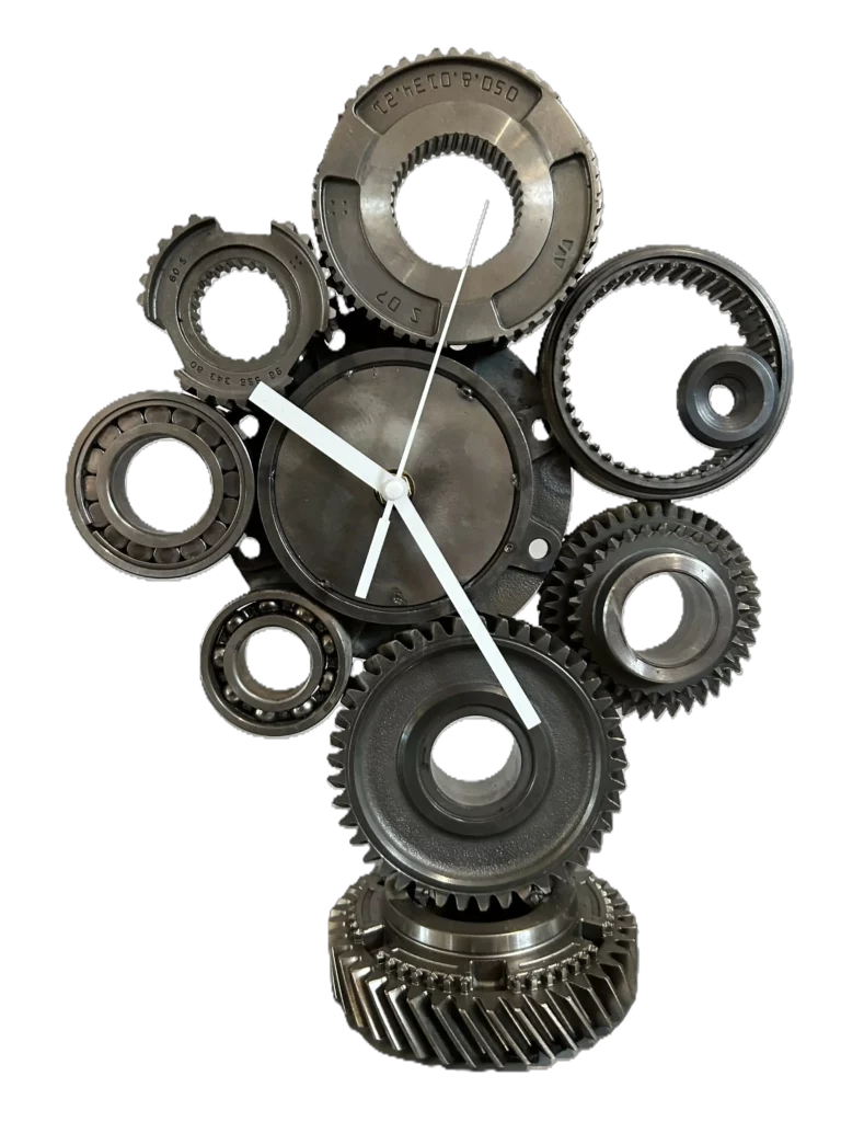 Horloge pignons - Réalisée avec des pigons de boite de vitesse auto