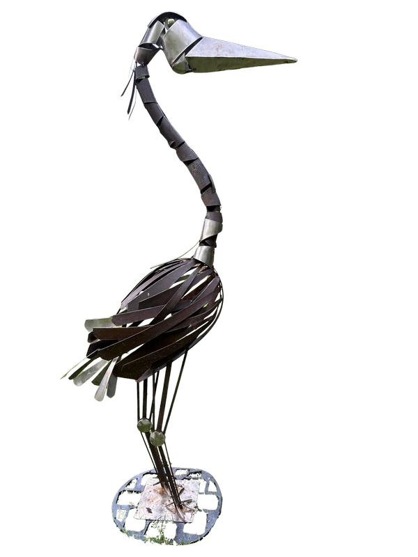 Héron des marais - Réalisé en chutes inox et acier verni. Socle acier verni. h 170 cm